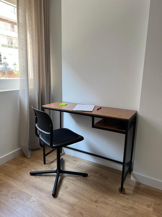 Piso Exclusivo En Vigo Centrico, Negocios, Confort Luaran gambar
