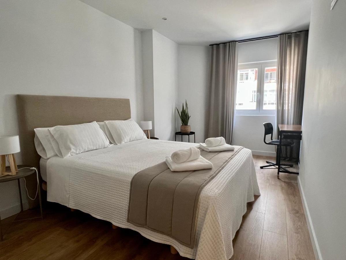 Piso Exclusivo En Vigo Centrico, Negocios, Confort Luaran gambar